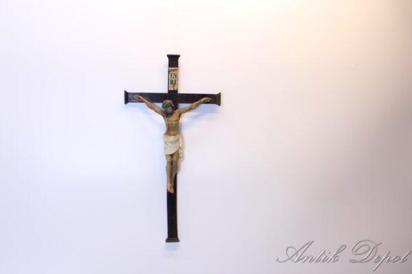 Dřevěný kříž s Ježíšem - Dřevořezba 120 cm
