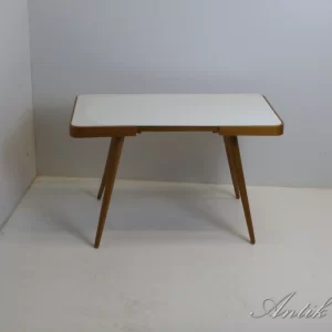 Vintage konferenční stolek od Jiřího Jiroutka v bruselském stylu